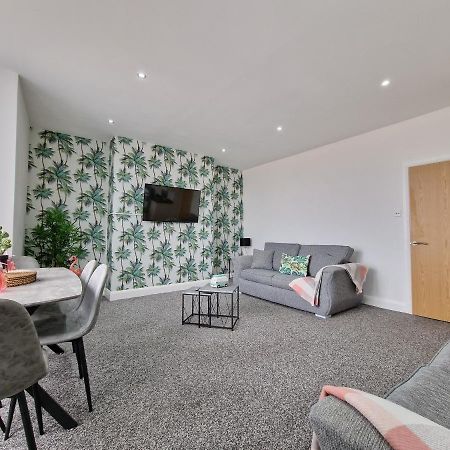 DYSA Promenade Apartments Blackpool Bagian luar foto