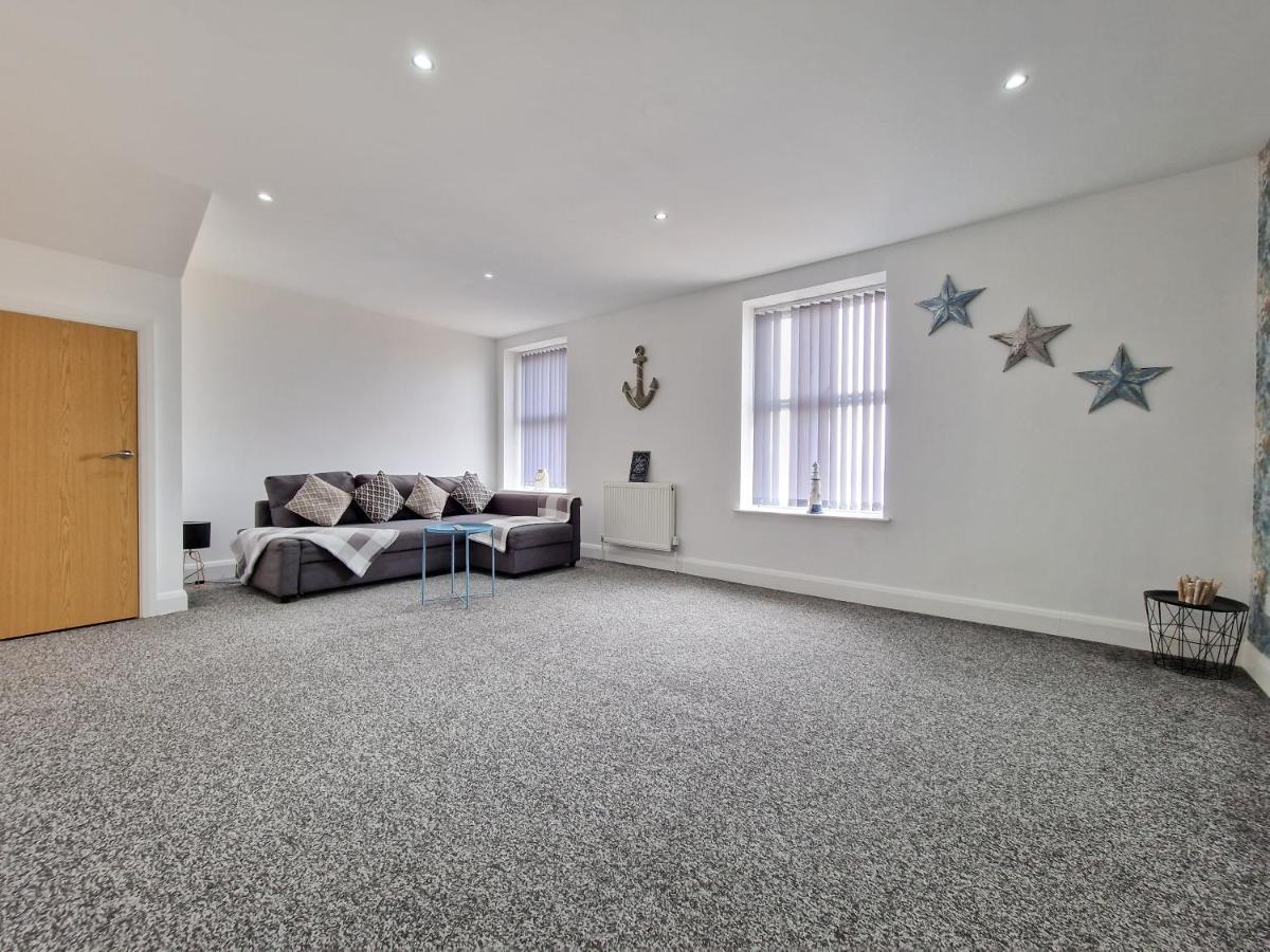 DYSA Promenade Apartments Blackpool Bagian luar foto
